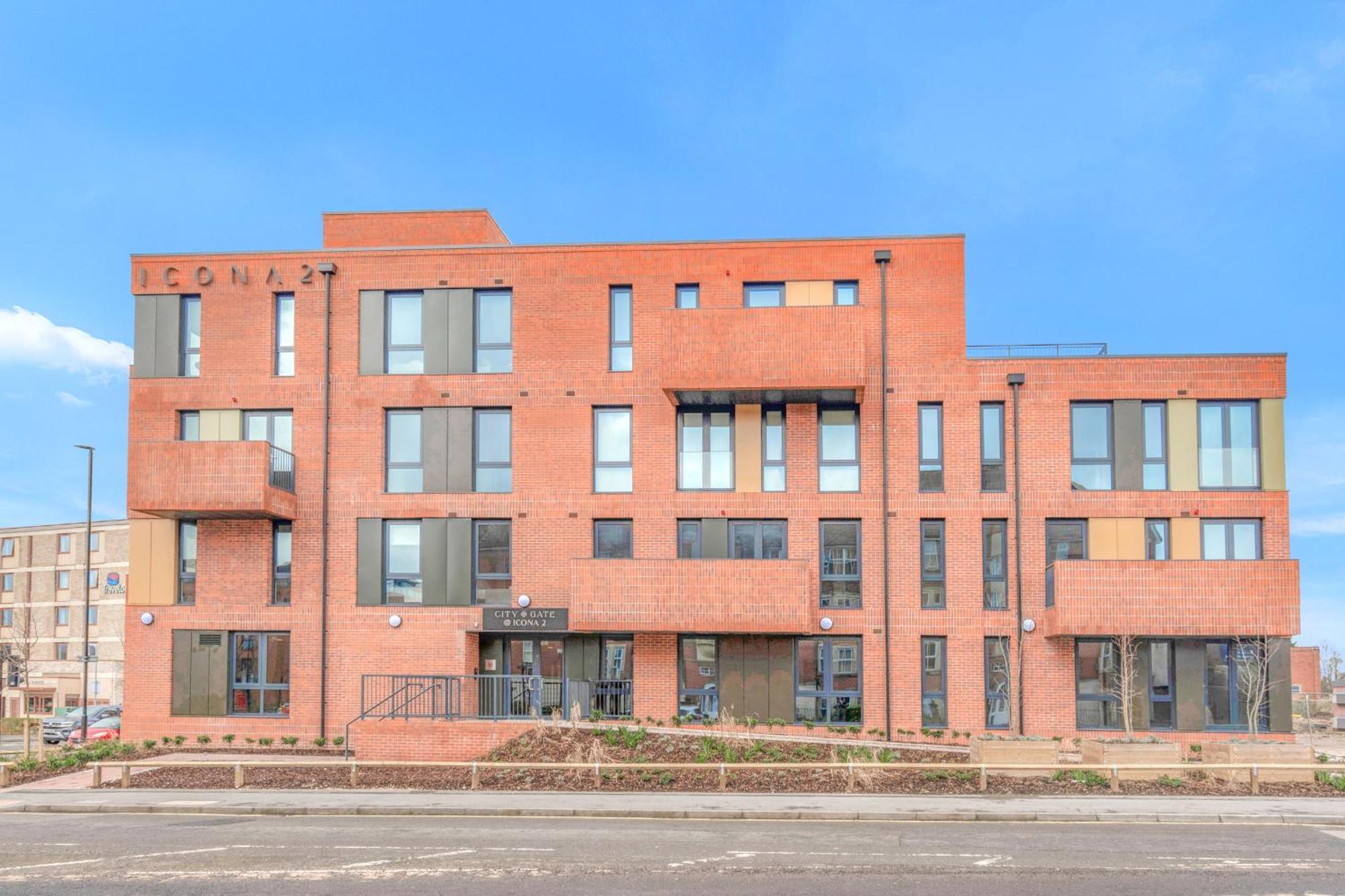 40 Citygate Apartment